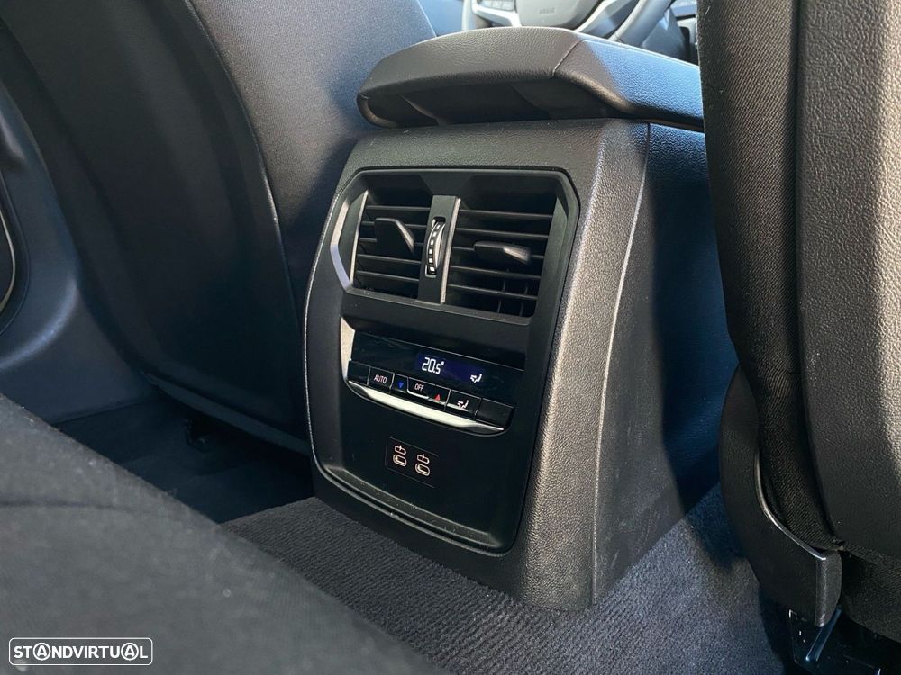 BMW 330 e Auto - 20