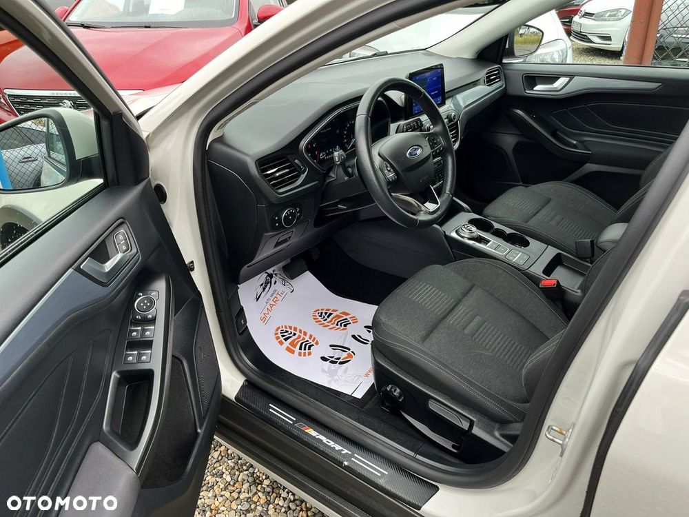 Ford Focus 1.0 EcoBoost Active Business - 9