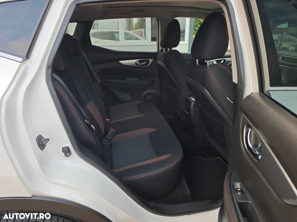 Nissan Qashqai - 9