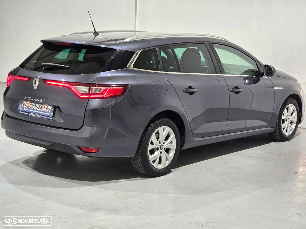 Renault Mégane Sport Tourer 1.3 TCe Limited - 24