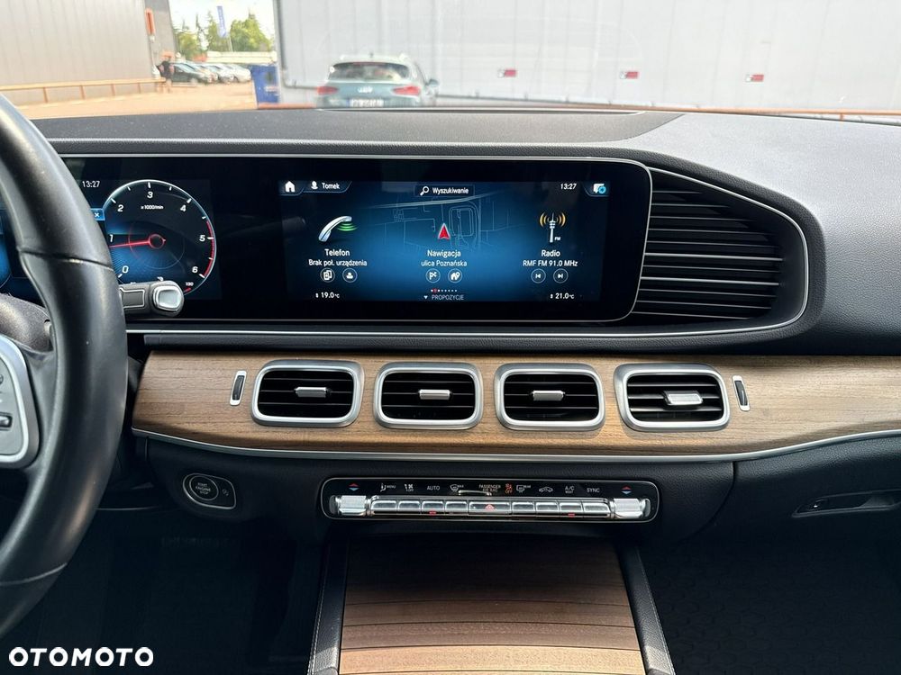 Mercedes-Benz GLE 300 d 4Matic 9G-TRONIC AMG Line - 24