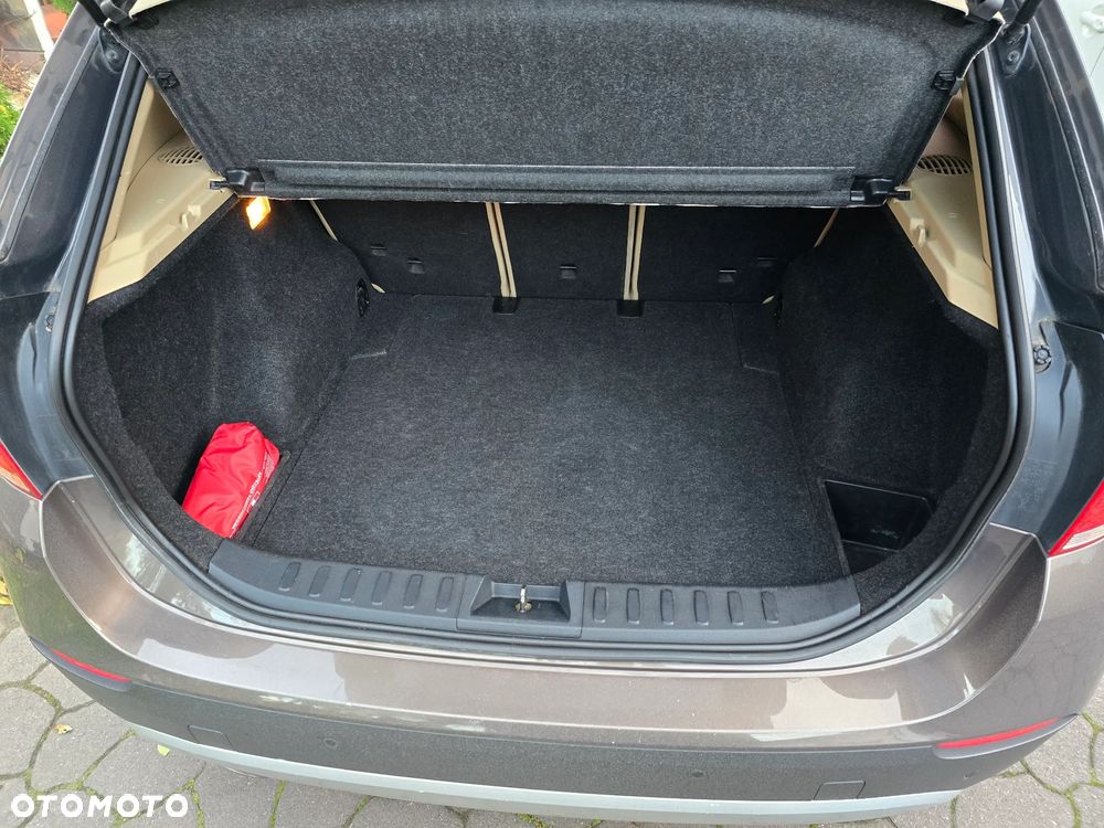 BMW X1 sDrive18d - 5