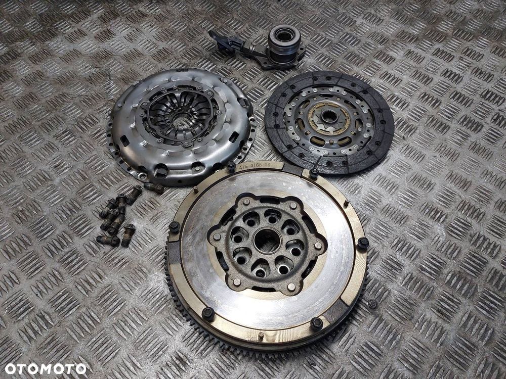 KOŁO DWUMASOWE + TARCZA DOCISK ŁOŻYSKO MONDEO MK3 2.0 TDCI 415016810 - 1