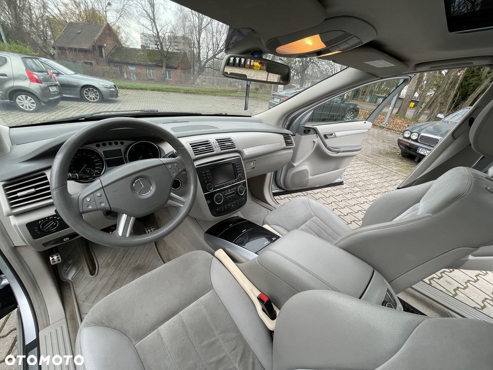 Mercedes-Benz Klasa R 320 CDI 4-Matic - 17