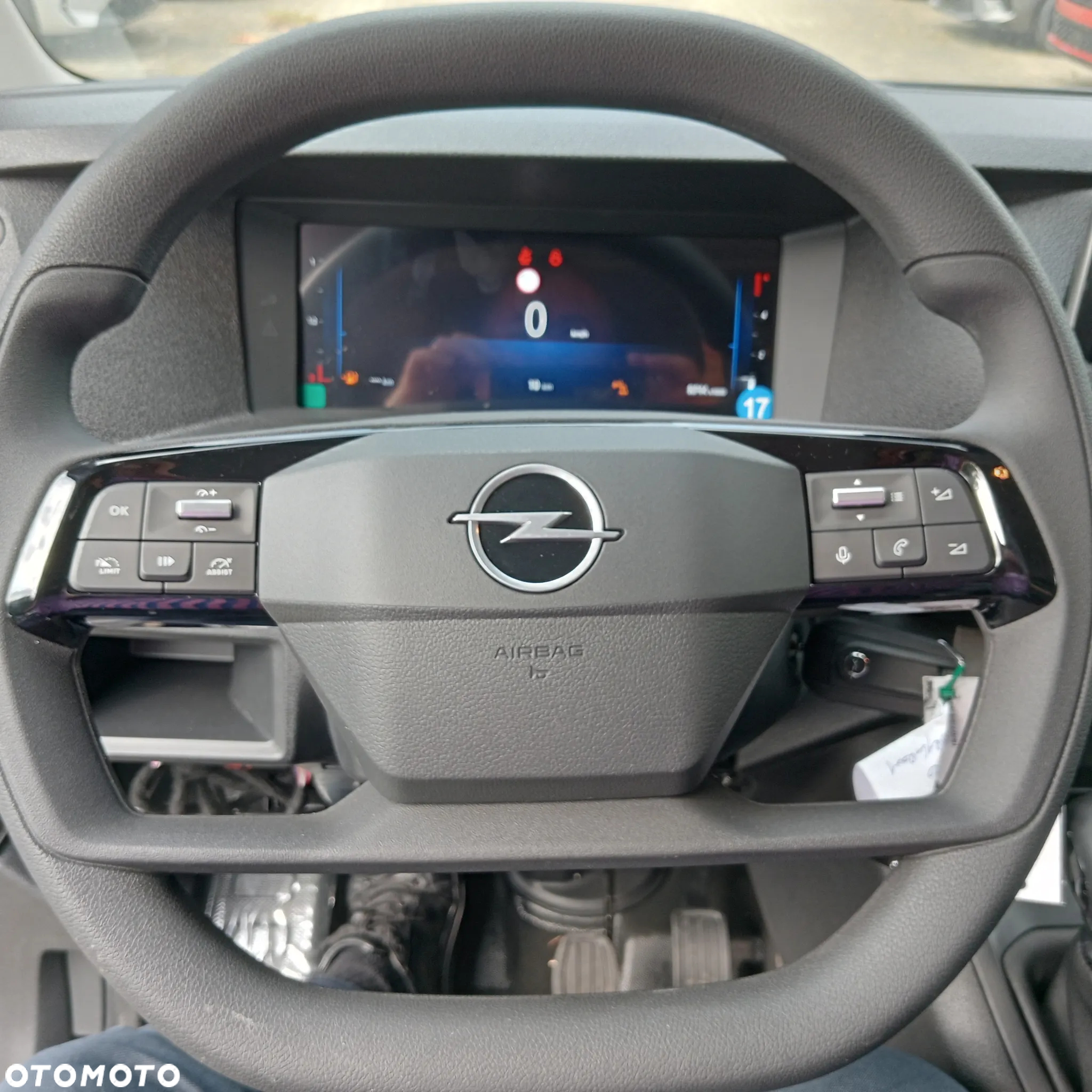 Opel Vivaro - 5