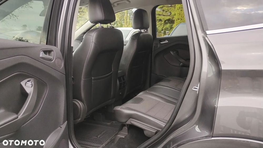Ford Kuga 1.5 EcoBoost 2x4 Individual - 13