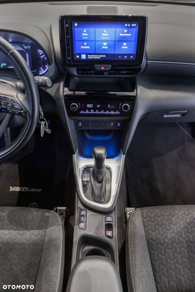 Toyota Yaris Cross Hybrid 1.5 Comfort - 30