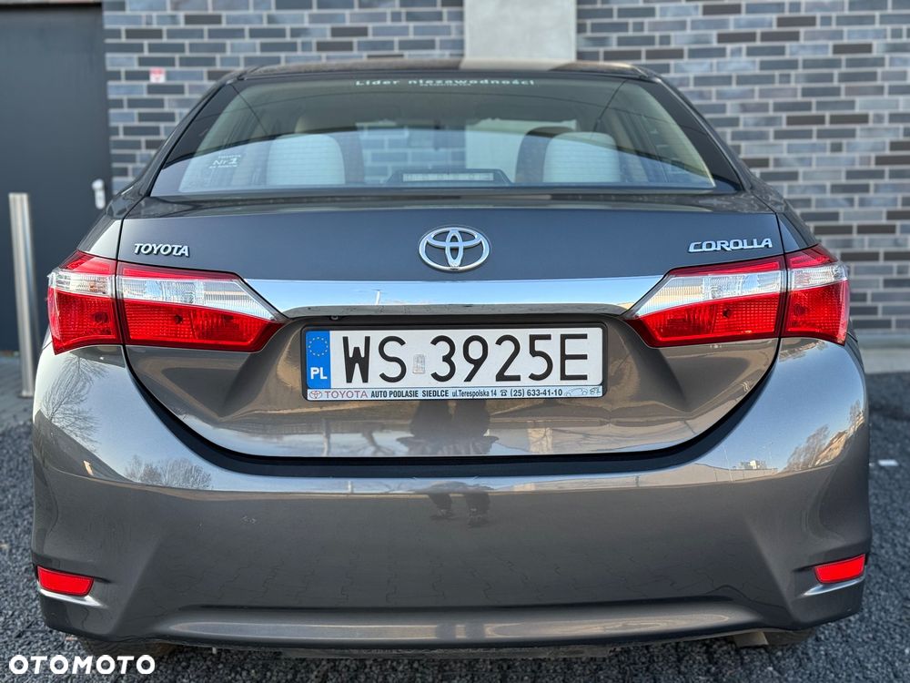 Toyota Corolla 1.6 Premium - 10