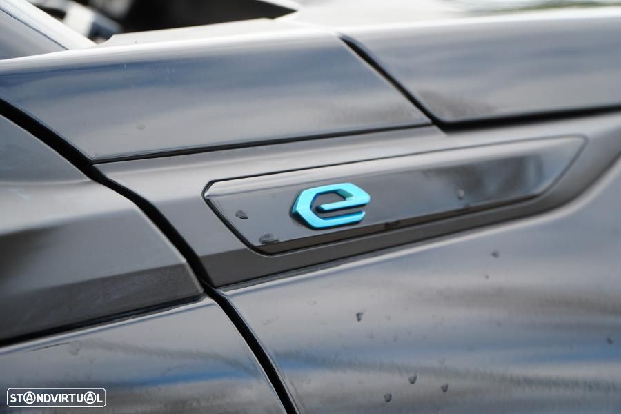Peugeot e-2008 50 kWh Allure Pack - 6