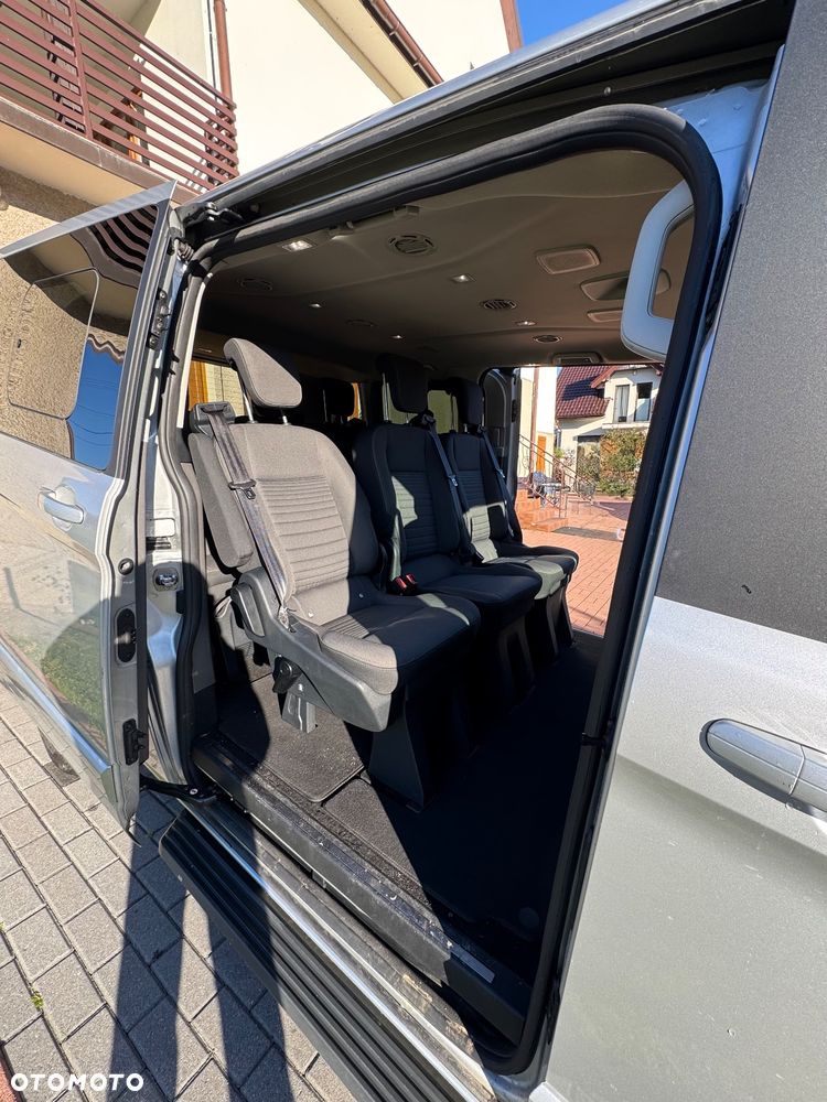 Ford Tourneo Custom 2.0 EcoBlue L2 Titanium - 10