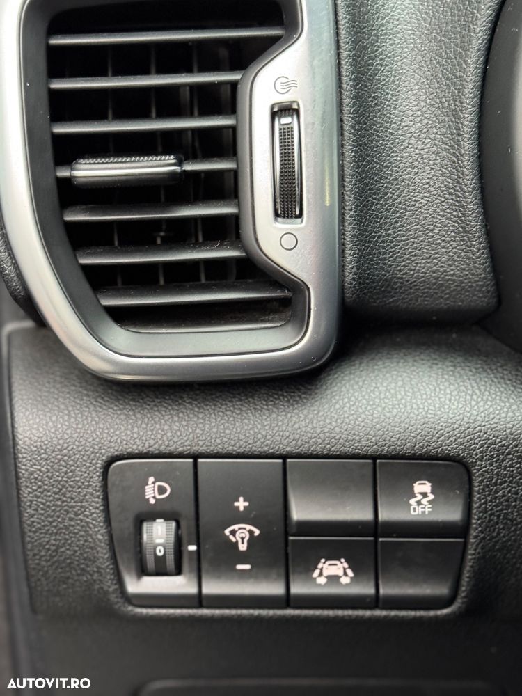 Kia Sportage - 10