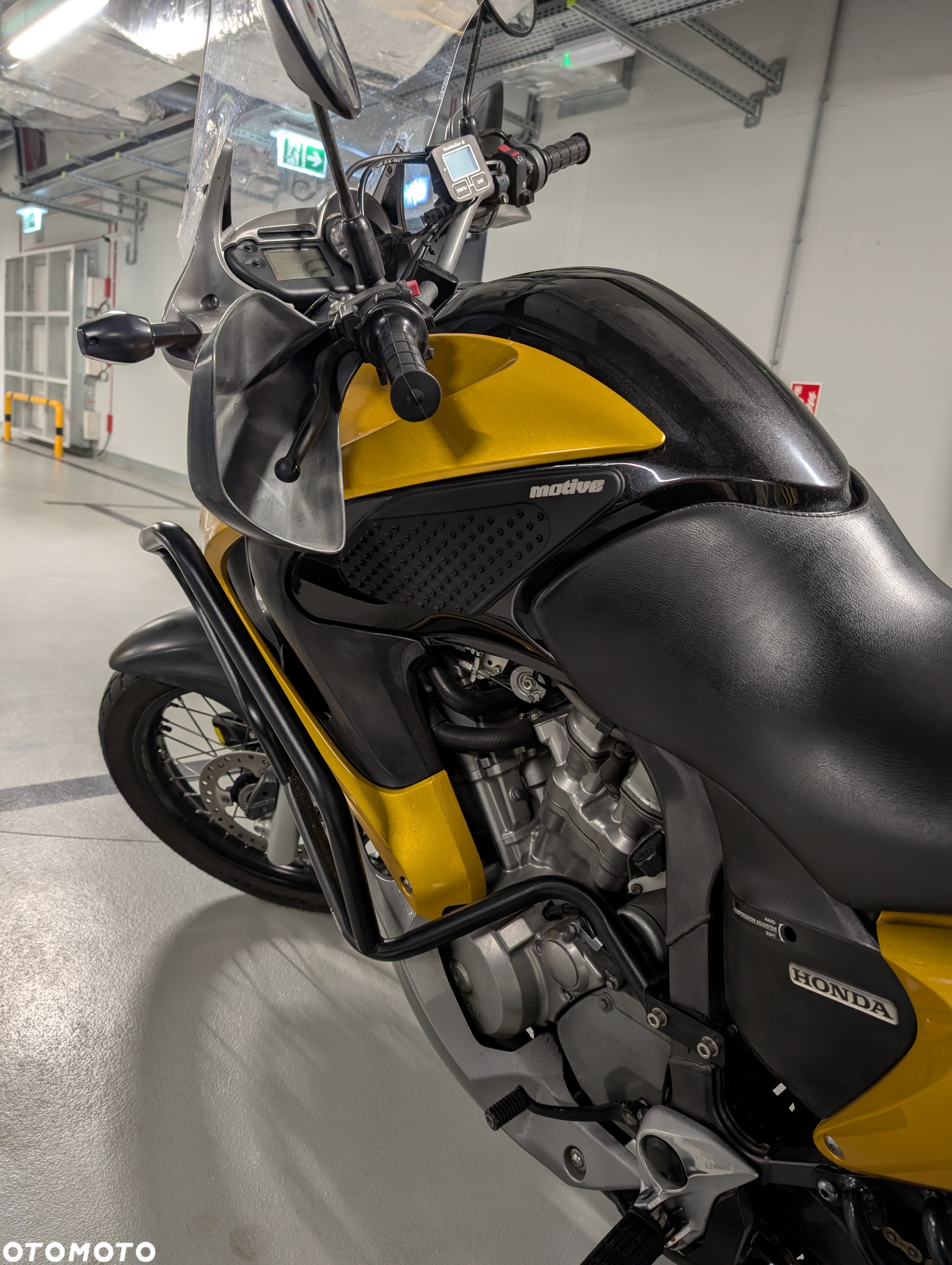 Honda Transalp - 6