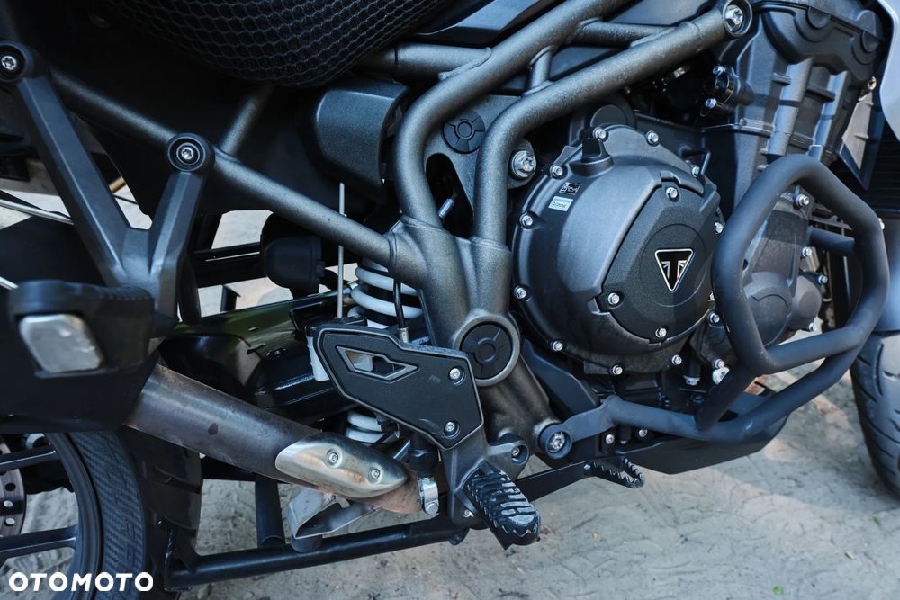 Triumph Tiger - 35