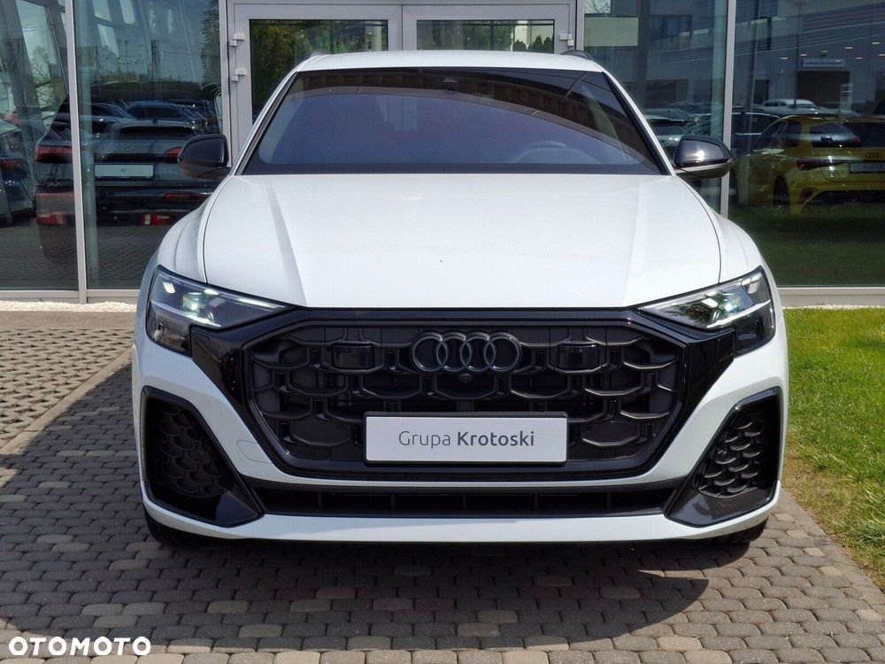 Audi Q8 - 9