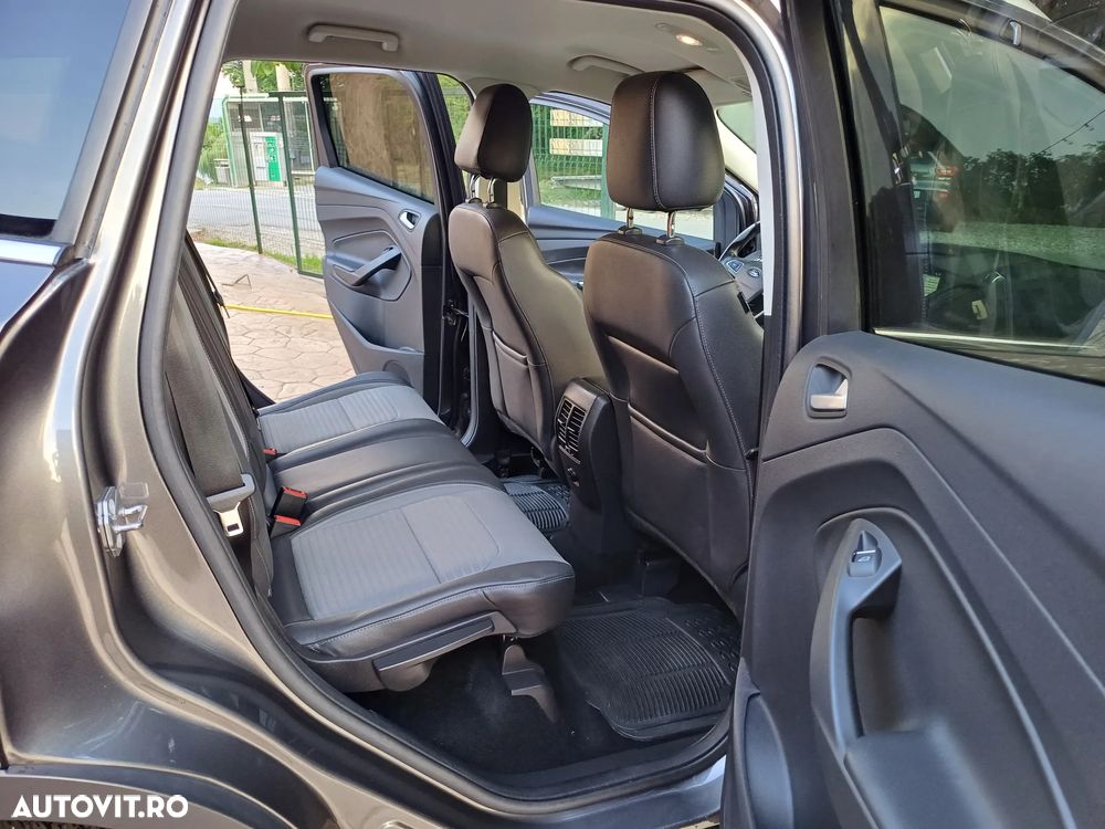 Ford Kuga 2.0 TDCi 4x4 Titanium - 8