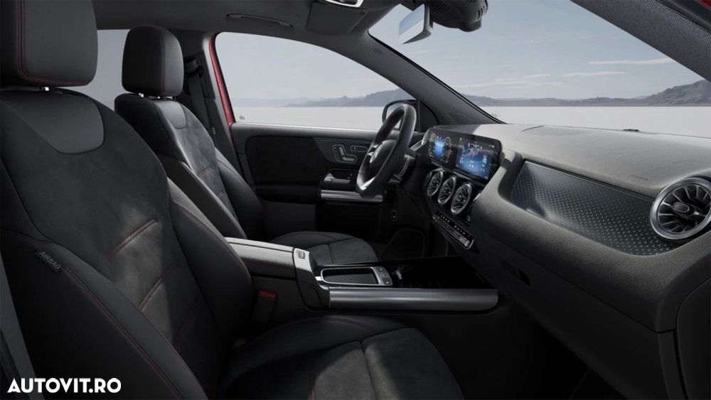 Mercedes-Benz GLA - 8