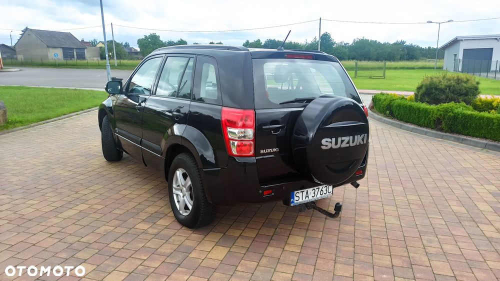 Suzuki Grand Vitara 1.9 DDiS Elegance EU5 - 7