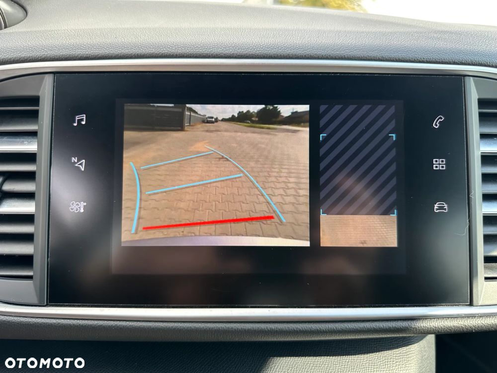 Peugeot 308 1.2 PureTech GPF GT Pack S&S - 30