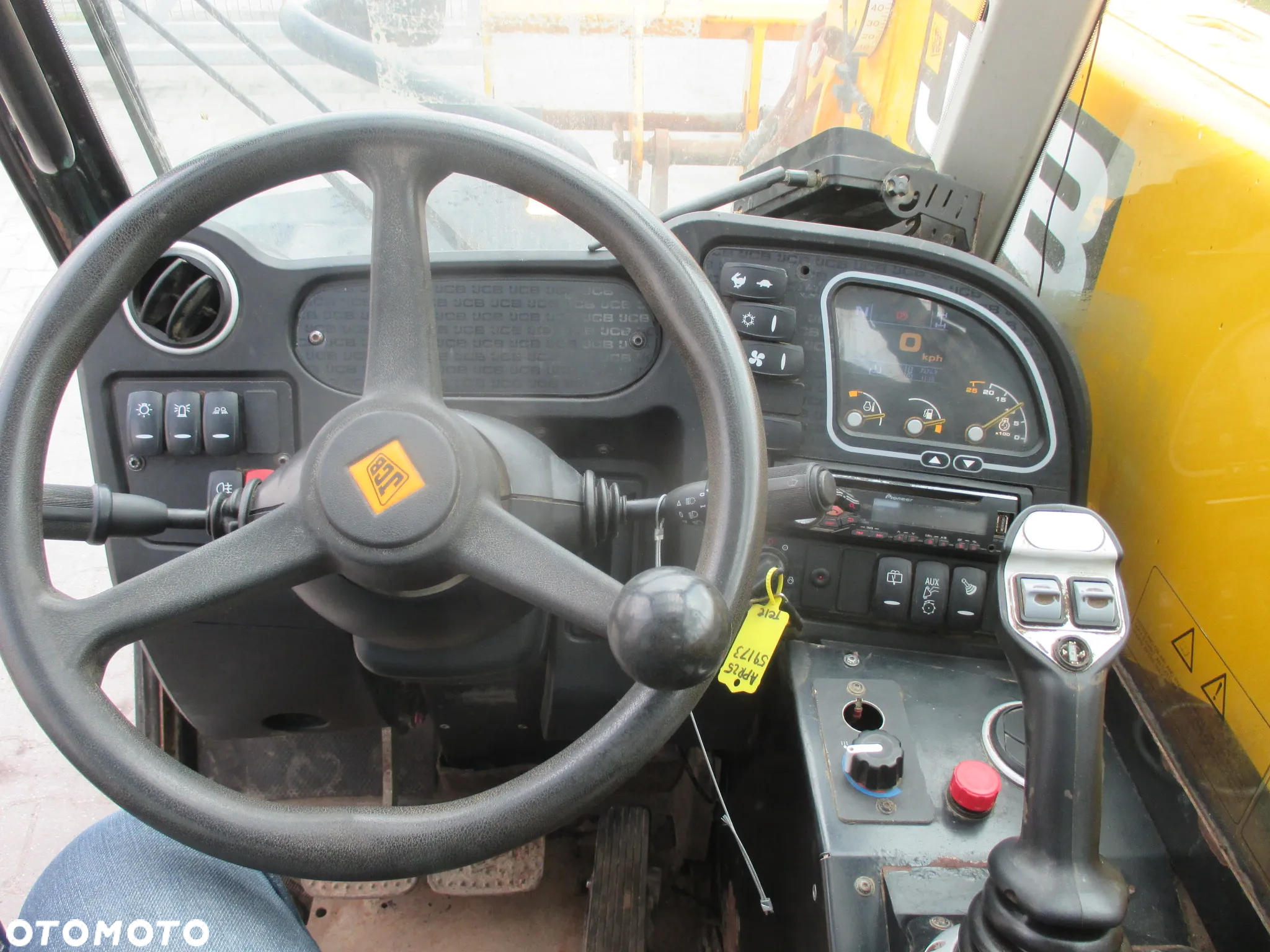 JCB 525-60 - 15