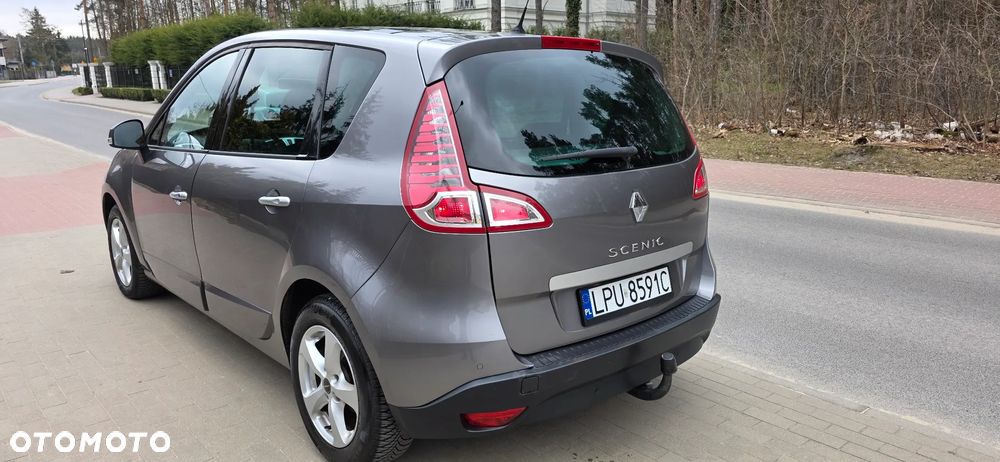 Renault Scenic 2.0 16V Bose Edition CVT - 3