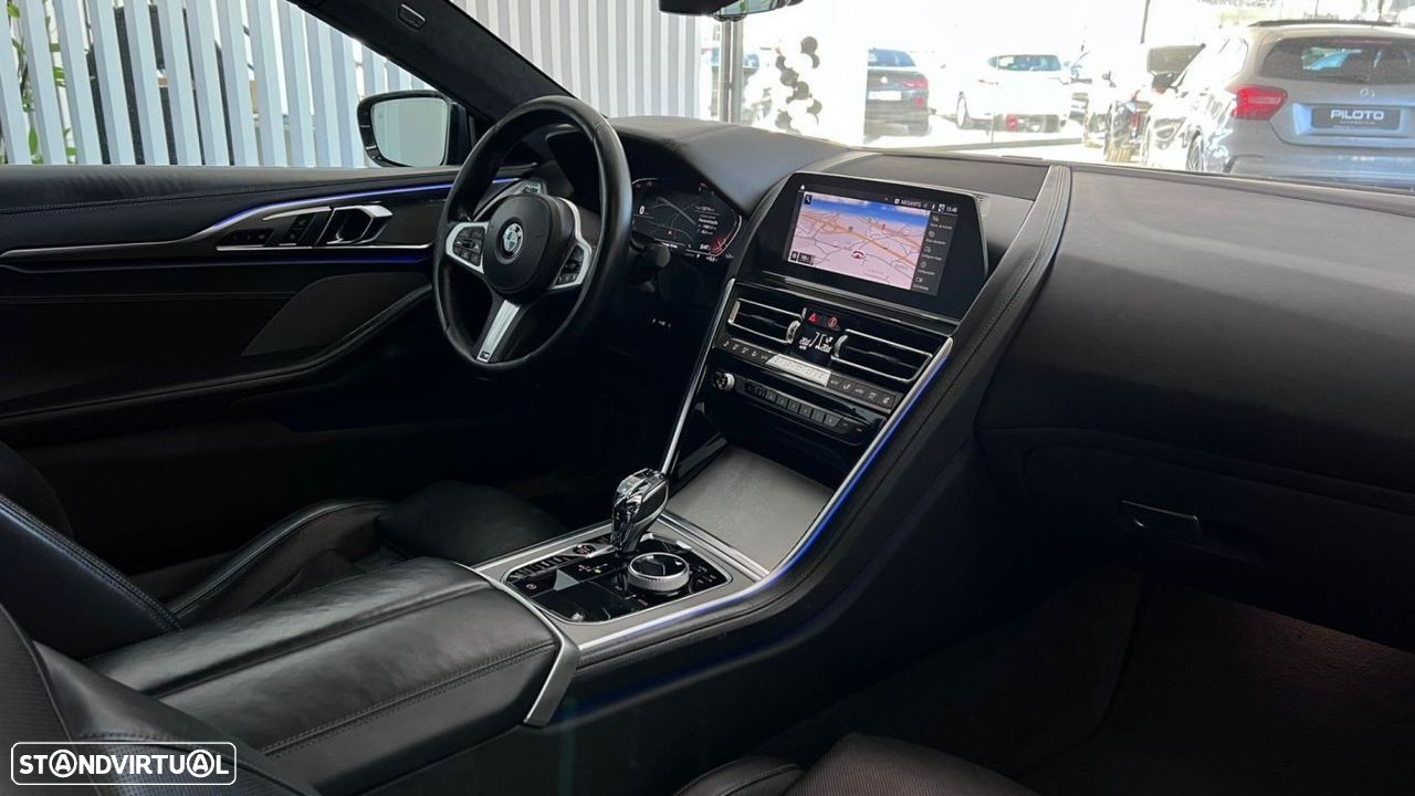 BMW 840 d xDrive Pack M - 32