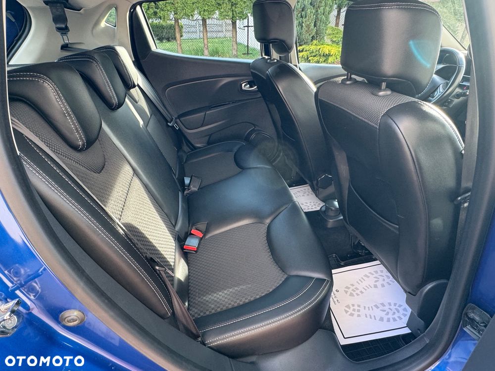 Renault Clio - 26
