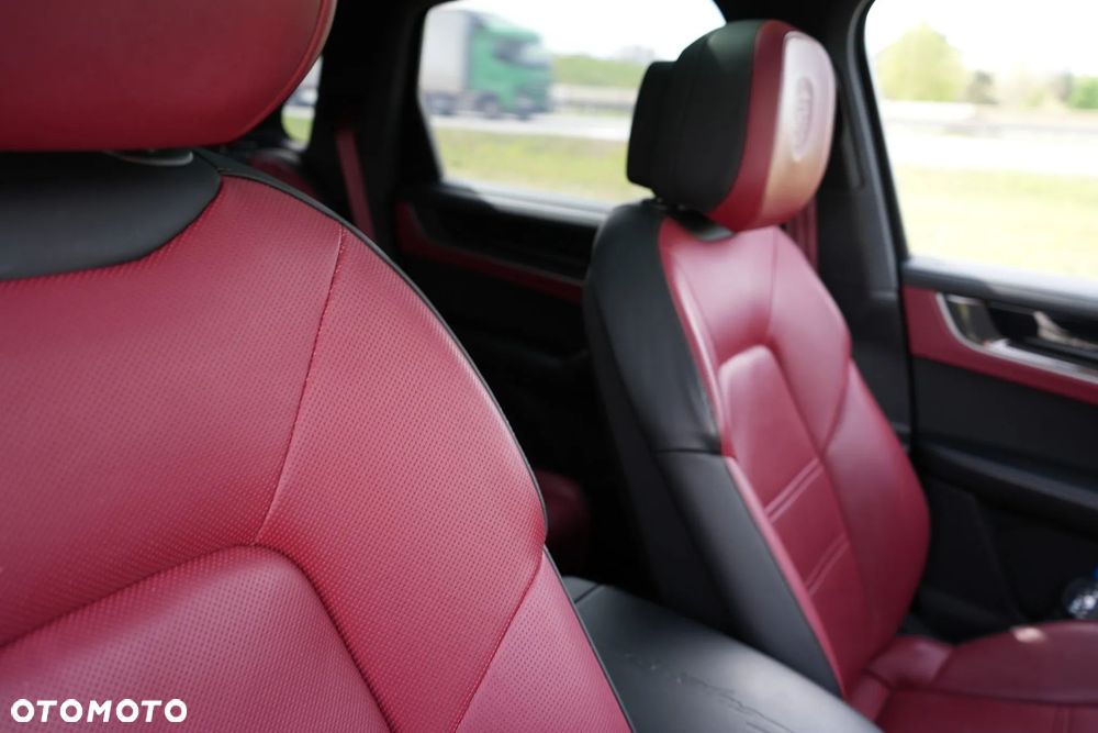 Porsche Cayenne Standard - 22