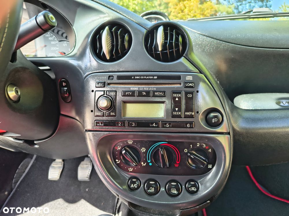 Ford Streetka 1.6 - 11