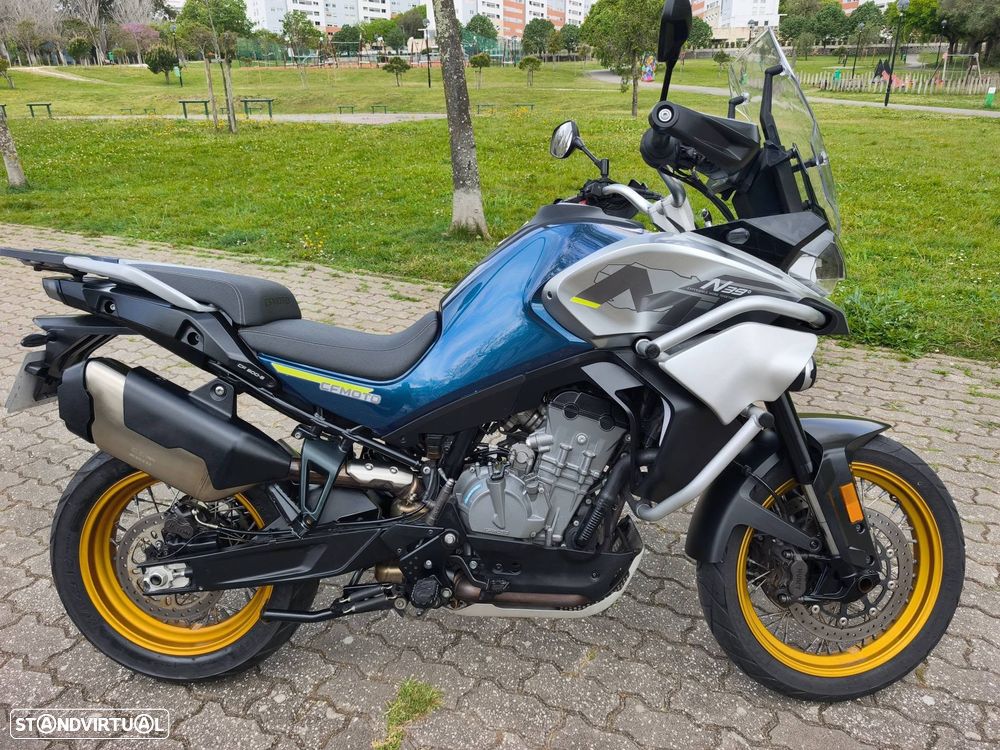 CF Moto 800MT Touring - 3