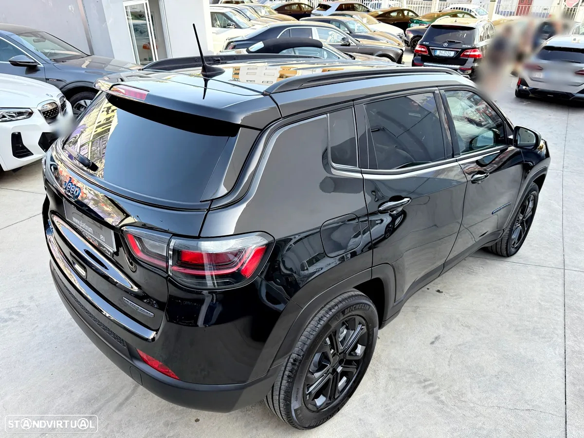 Jeep Compass - 43