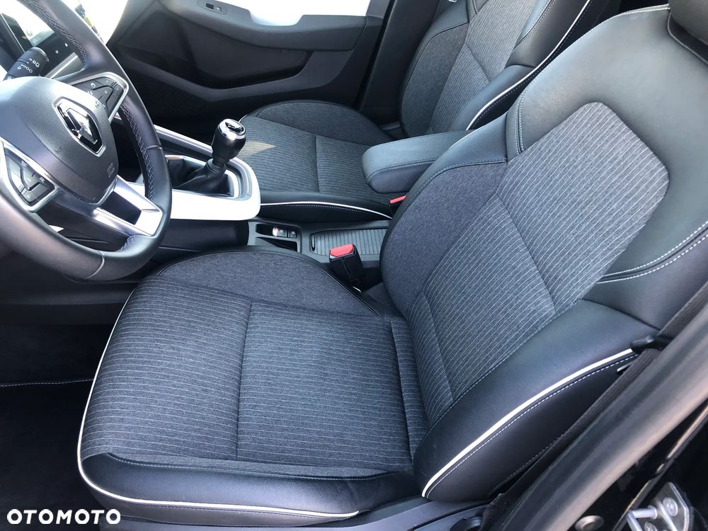 Renault Clio 1.0 TCe Techno - 18