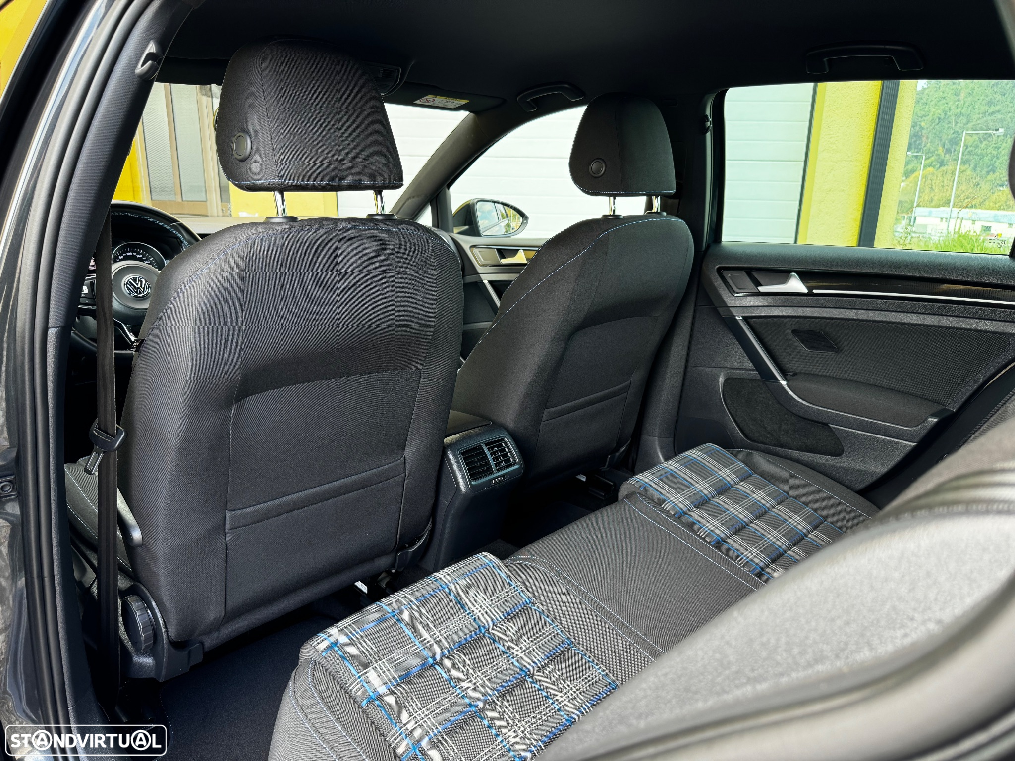 VW Golf 1.4 GTE Plug-in - 17
