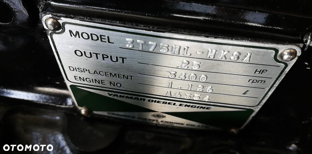 SILNIK YANMAR 3T75HL HKSA 18.6kW/3400rpm 1,126L 7724 zł netto - 8