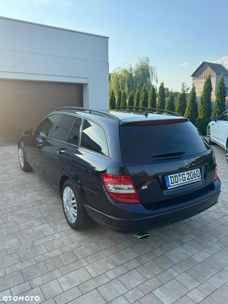 Mercedes-Benz Klasa C 220 CDI DPF Automatik BlueEFFICIENCY Avantgarde - 9