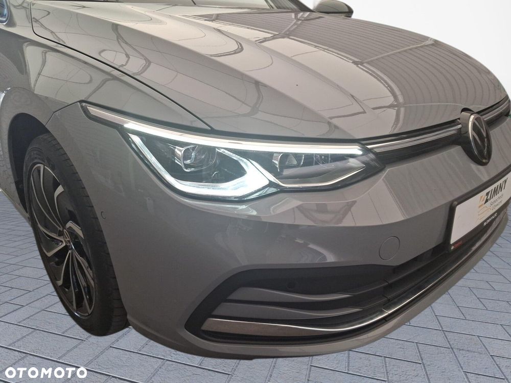 Volkswagen Golf 1.5 TSI EVO Life - 26