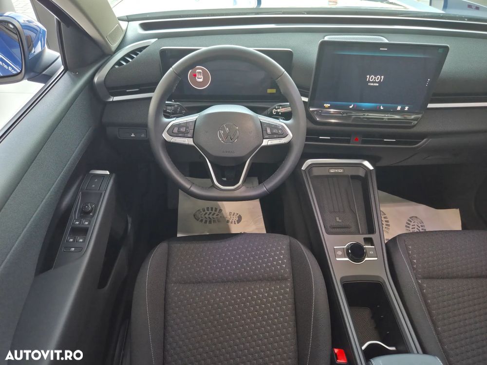 Volkswagen T-Roc - 7