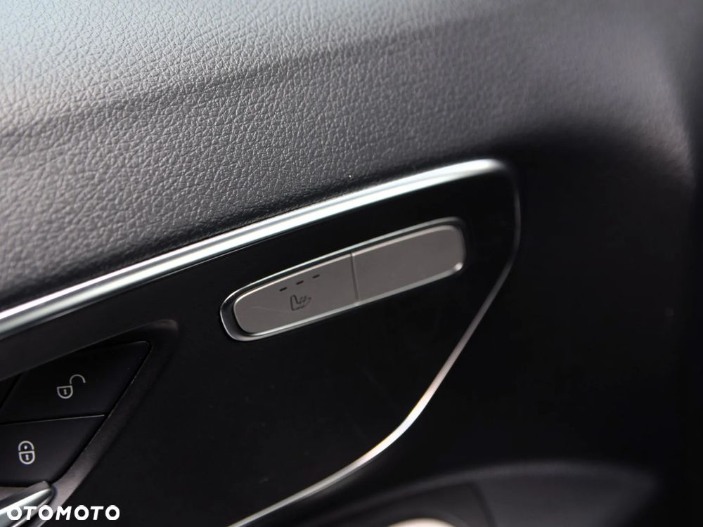 Mercedes-Benz Vito - 19