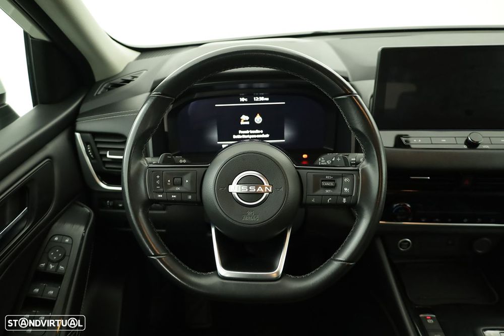 Nissan Qashqai 1.3 DIG-T N-Connecta Xtronic - 15