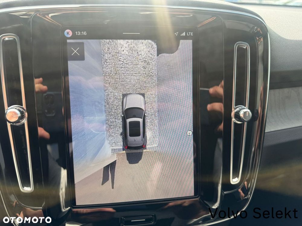 Volvo XC 40 - 18