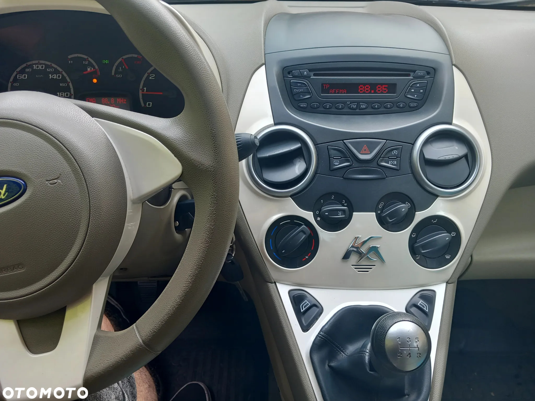 Ford KA - 14