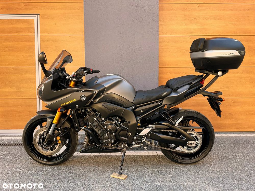 Yamaha FZ8 - 6