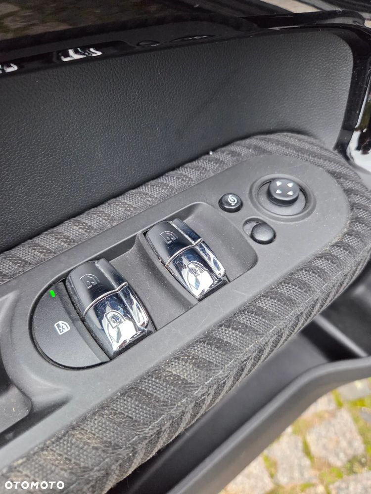 MINI Countryman - 34