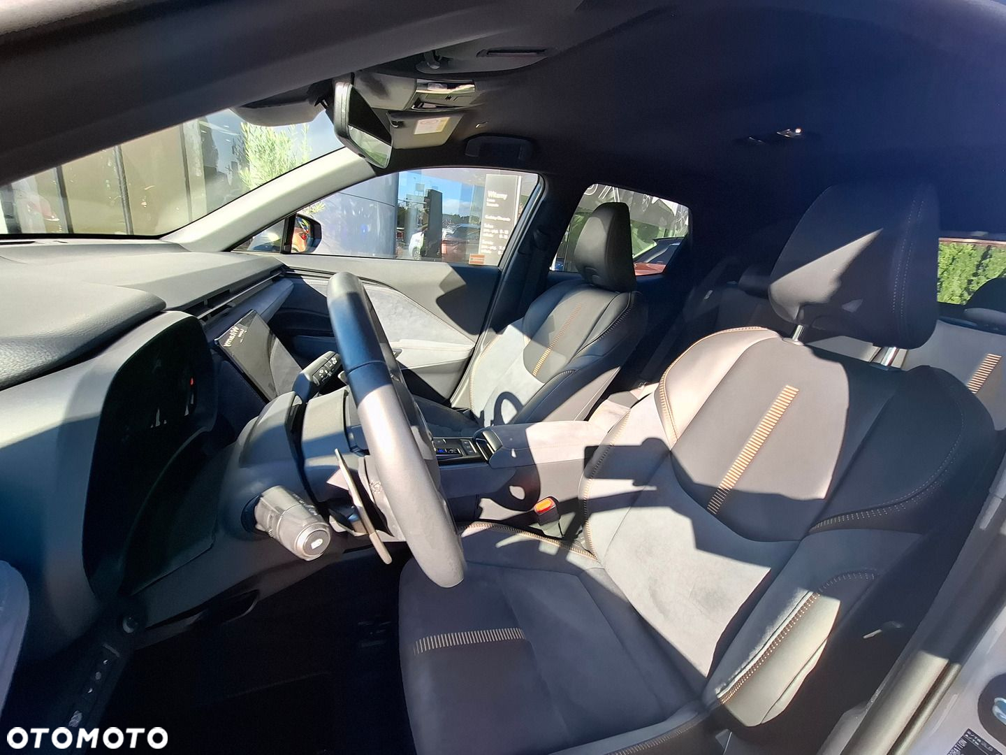 Lexus LBX 1.5 Hybrid Cool - 11