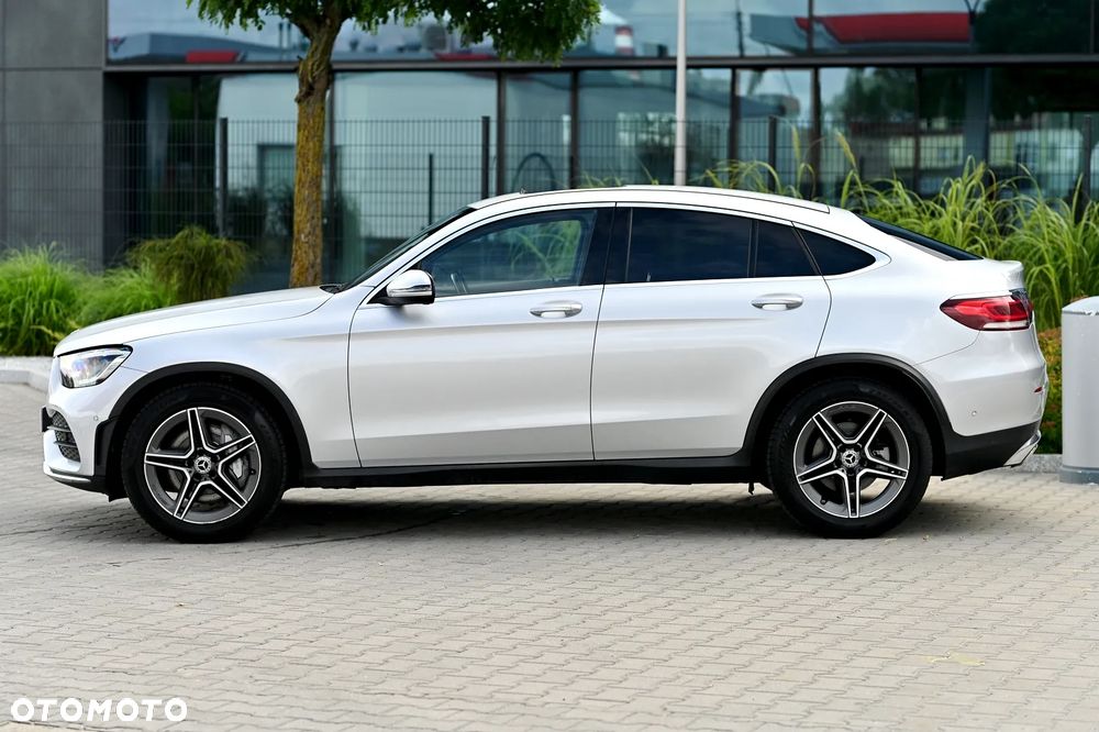 Mercedes-Benz GLC 200 d 4Matic 9G-TRONIC AMG Line - 4