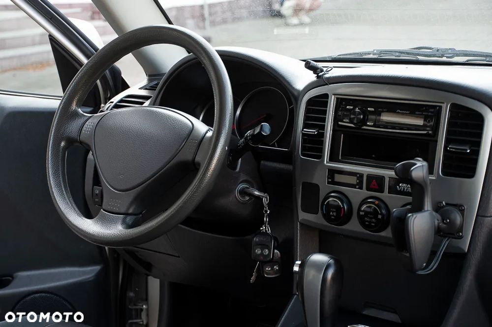 Suzuki Grand Vitara - 5