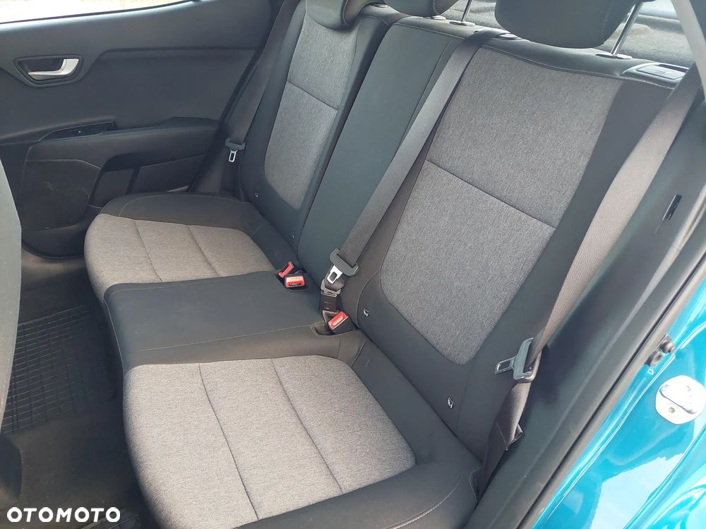 Kia Stonic 1.0 T-GDI L Business Line - 17