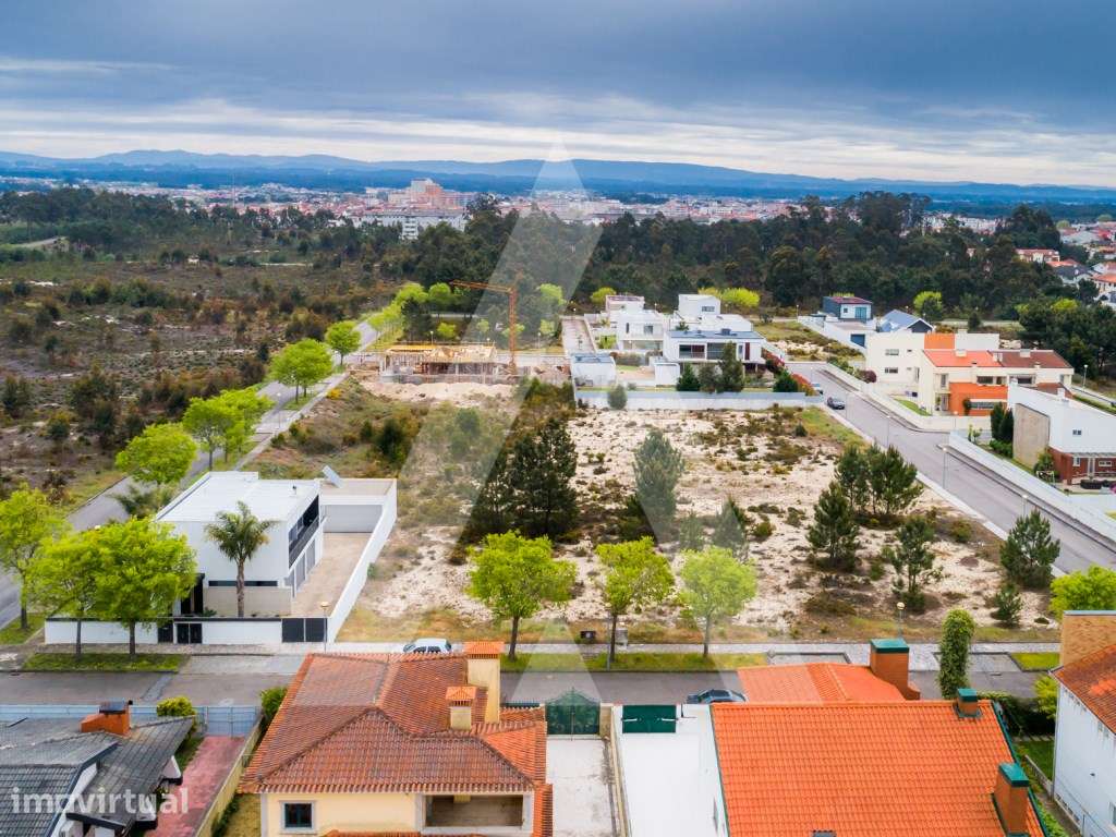 Lote de Terreno para Construção, Ovar, Zona Nobre - Grande imagem: 5/6