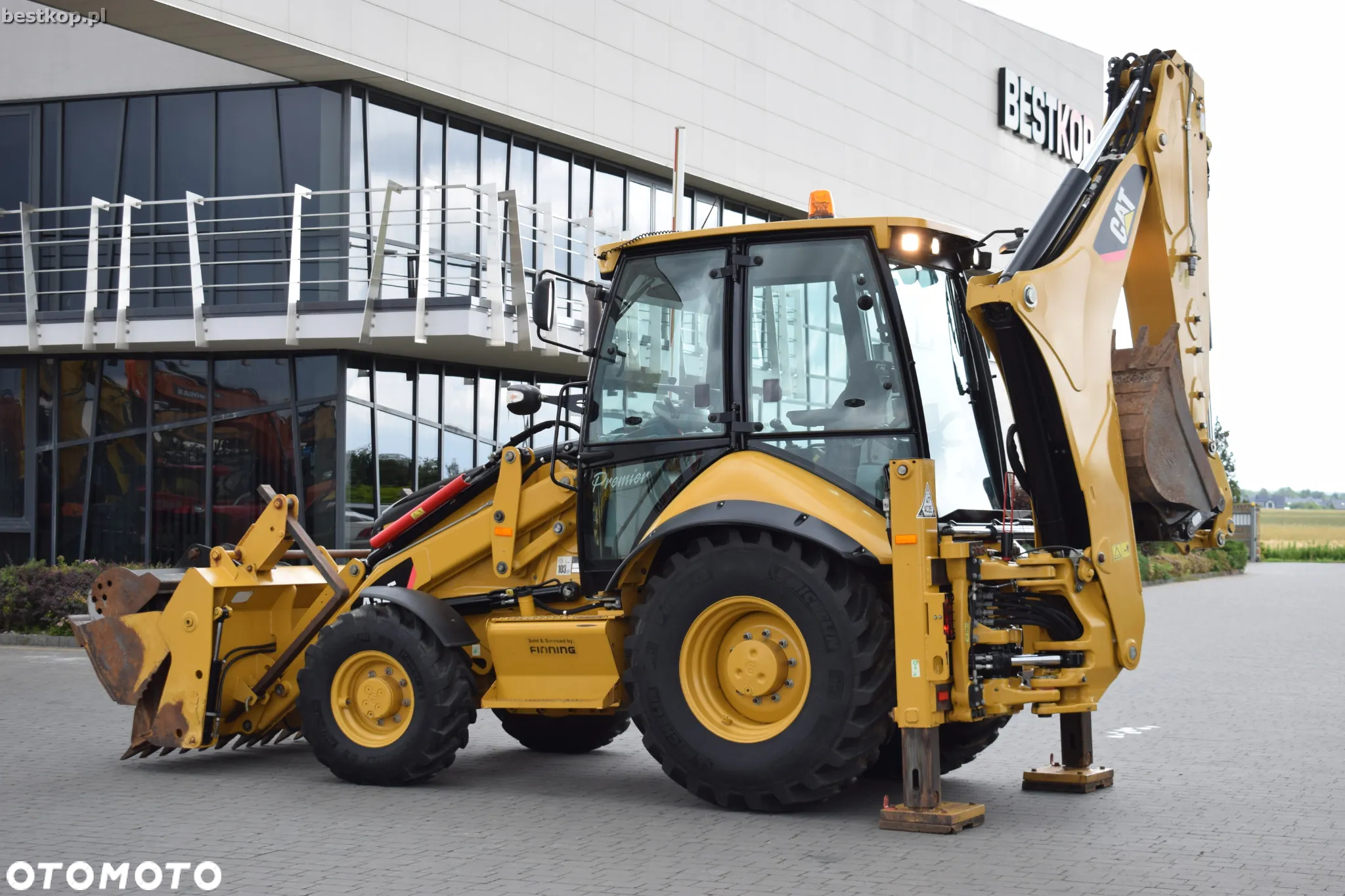 Caterpillar CAT 432E Premier - 10