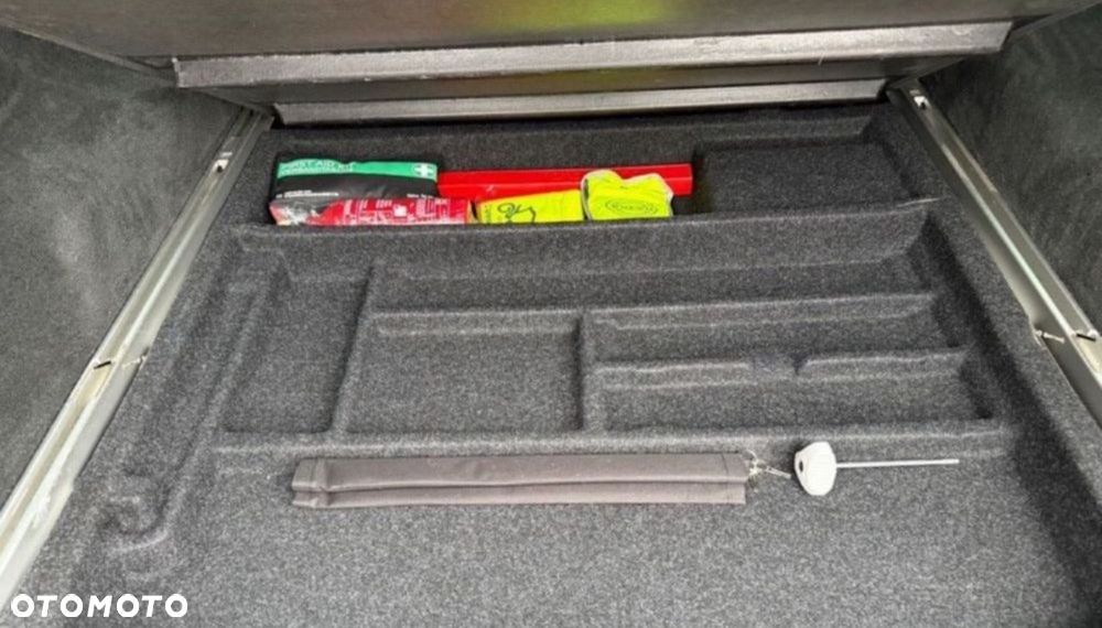 Volvo V70 D2 Geartronic Powershift Kinetic - 21