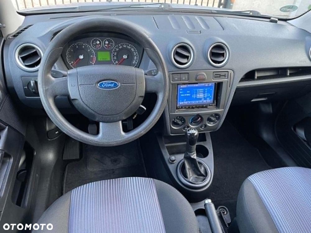 Ford Fusion - 6